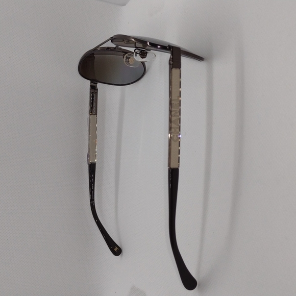 Chanel polarized aviator sunglasses 4179 brown lenses - Picture 3 of 7